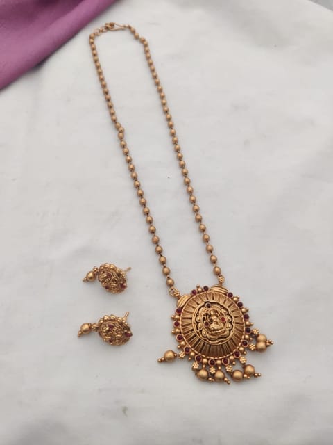 Golden chain set