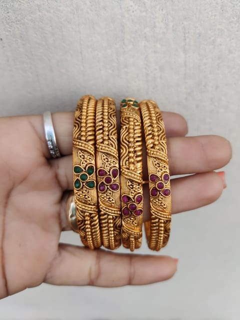 Bangles set