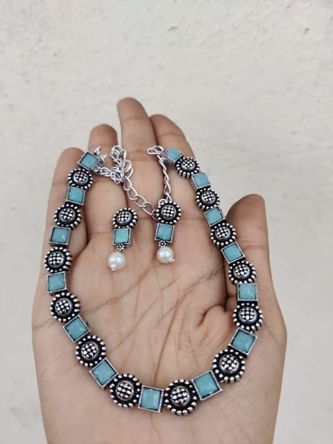 Turquoise blue necklace