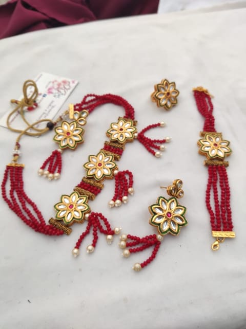 Kundan red beads set