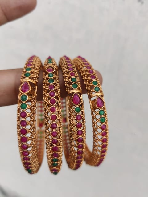 Kemp bangles 4