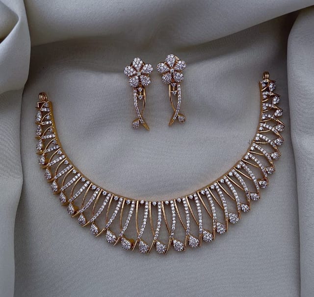 White ad necklace set